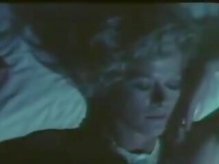 Il pavone nero 1974: zadarmo vintáž porno video a1